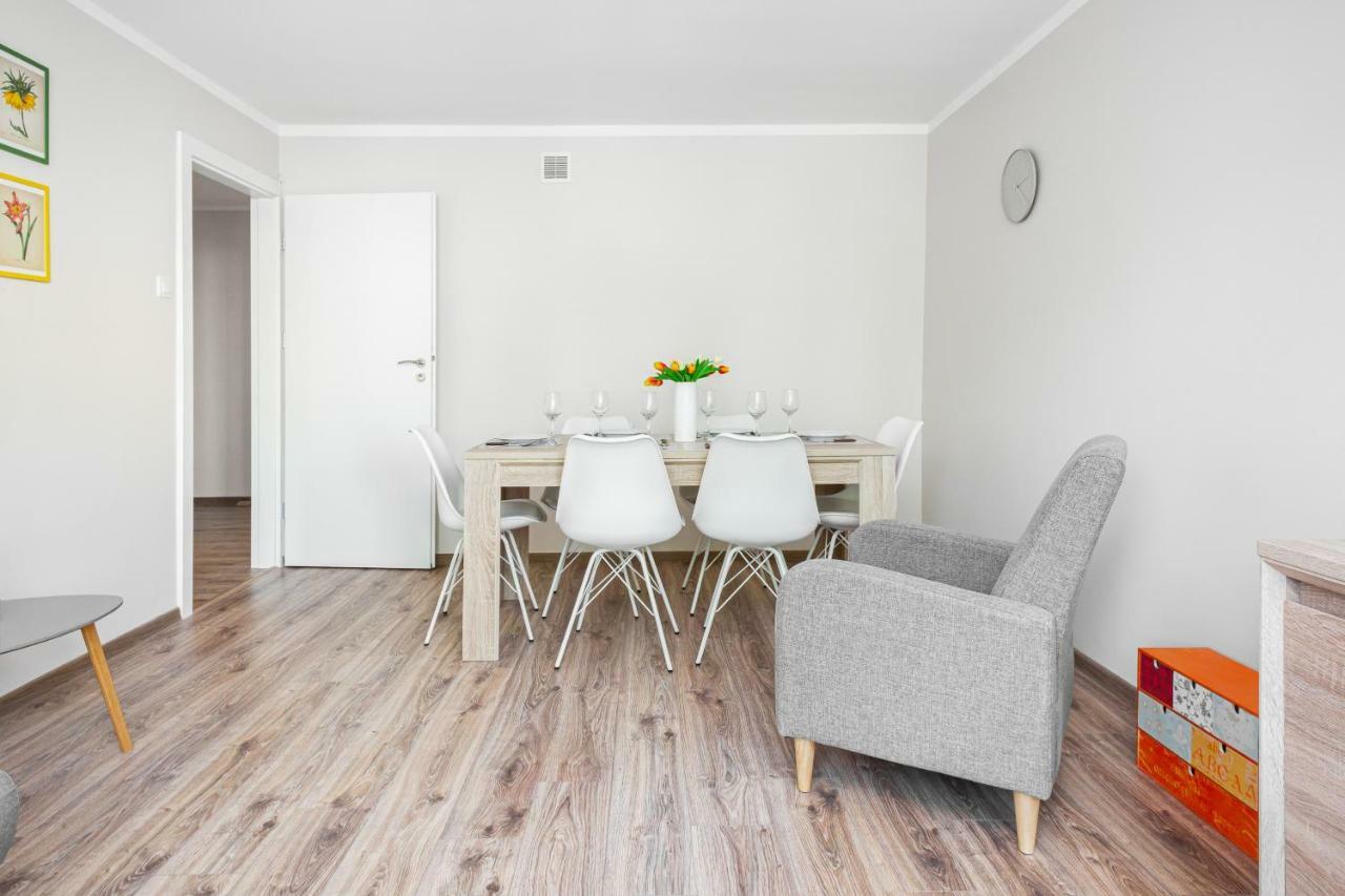Apartments Warsaw Solidarnosci By Renters Екстериор снимка