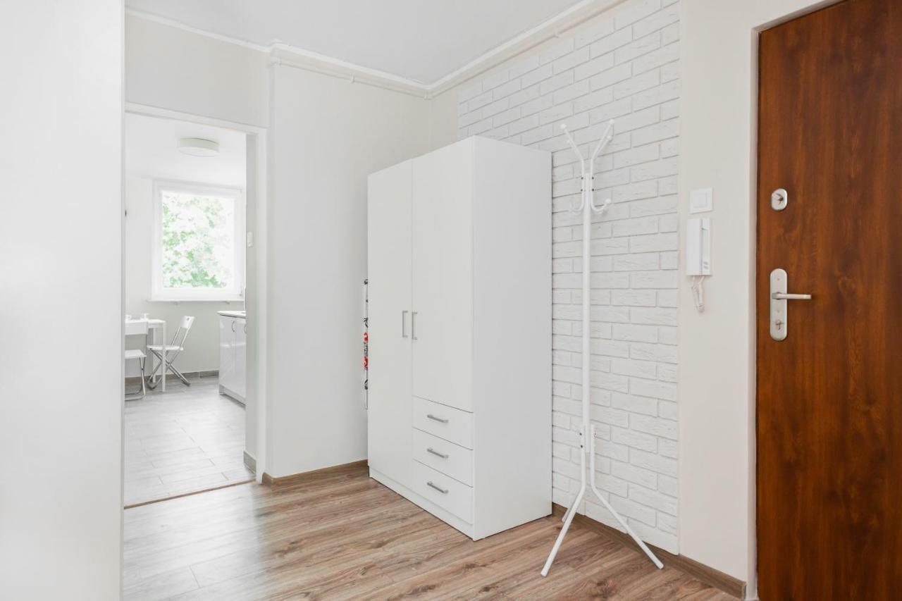 Apartments Warsaw Solidarnosci By Renters Екстериор снимка