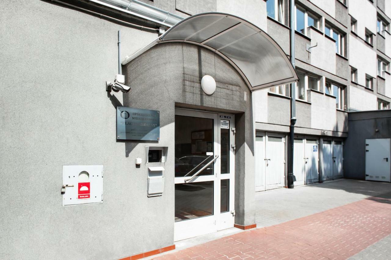 Apartments Warsaw Solidarnosci By Renters Екстериор снимка